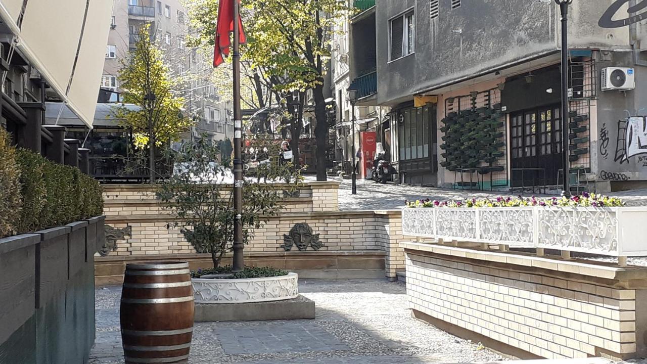 IV Skadarlija Apartment Beograd Bagian luar foto